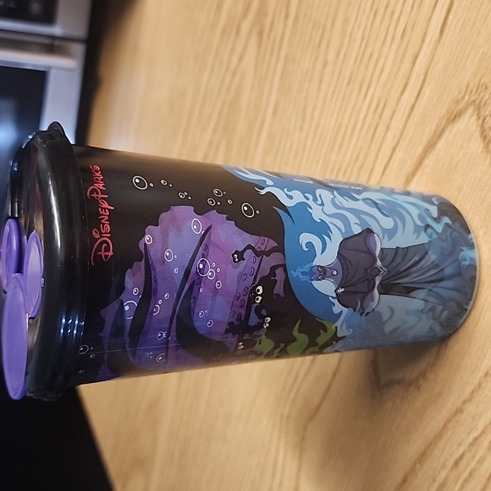 Disney Villains Tumbler Halloween 2025 - Picture 3 of 8
